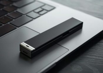 Ledger Starts Shipping its New Ledger Stax Hardware Wallet After 18 Months