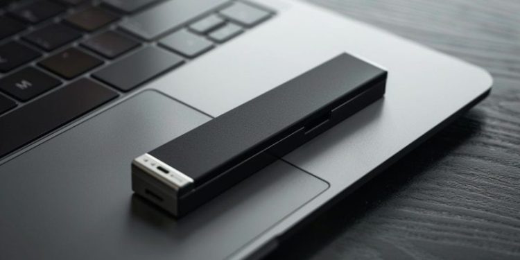 Ledger Starts Shipping its New Ledger Stax Hardware Wallet After 18 Months