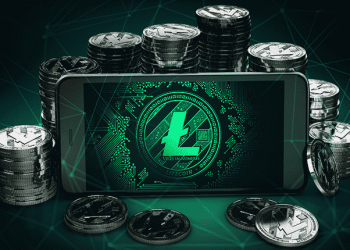 SafeMoon and Litecoin: Litecoin is holding at $82.50 level