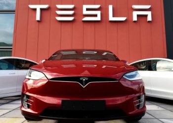 Tesla to recall 125,227 vehicles over faulty seat belt warning system