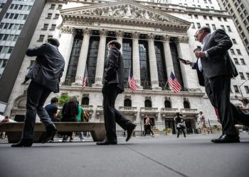 Summer Fridays are on the decline — companies may be replacing them with work-from-home days