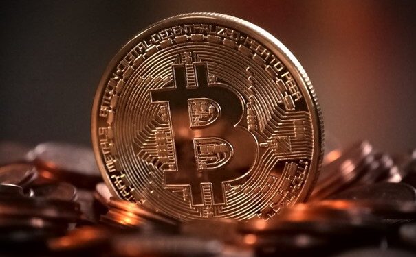 The price of Bitcoin retreated on Friday to the $68450 level