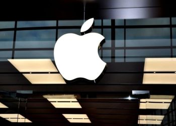 Apple-OpenAI Partnership Sparks Privacy Debate with Elon Musk