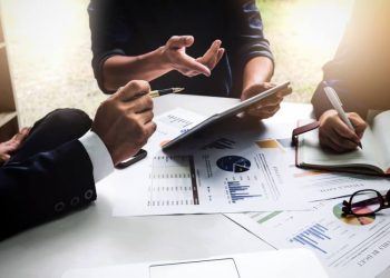 MAGA Hat Token Drops 36.89% in 7 Days, Volume at $124.6M