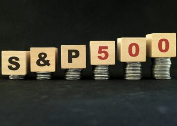 S&P 500 and Nasdaq: S&P 500 at 5545.0 this morning