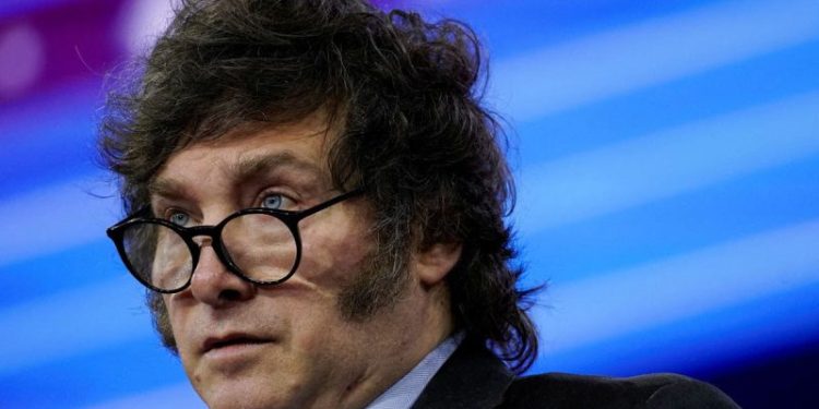 Argentina’s Milei rallies Venezuelan opposition despite Maduro’s ‘ugly’ attacks