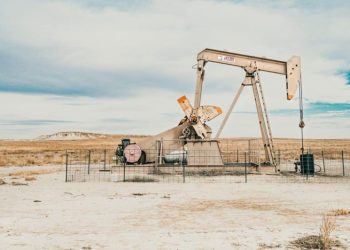 Oil and natural gas: pressure on oil rises on Monday