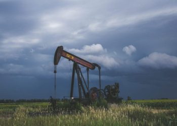 Oil and Natural Gas: Oil is on the positive side today