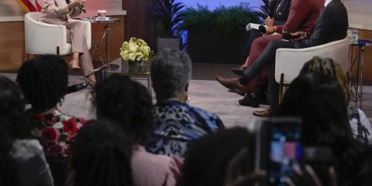 Harris tells NABJ she expects to ‘earn’ the Black vote this November