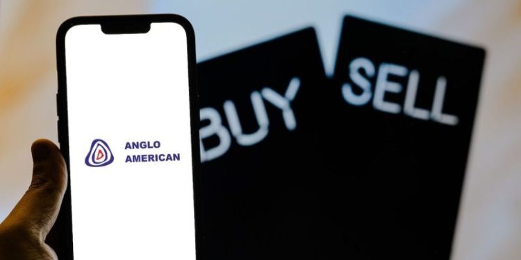 Anglo American Divests US$1.1 Billion Stake in Australian Coal Joint Venture