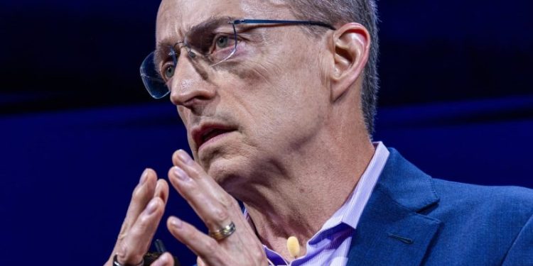 Intel CEO retires as chipmaker loses ground in AI revolution