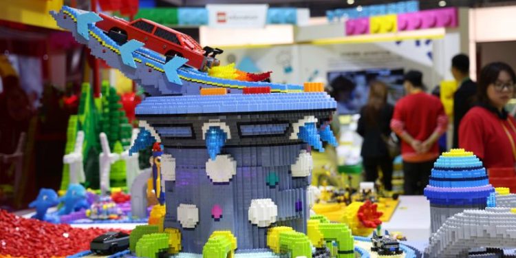 Lego is reinventing its iconic brick sets and keeping the toy industry afloat