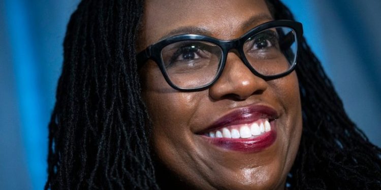 Liberal Supreme Court justice makes ‘cringe’ cameo performance on Broadway